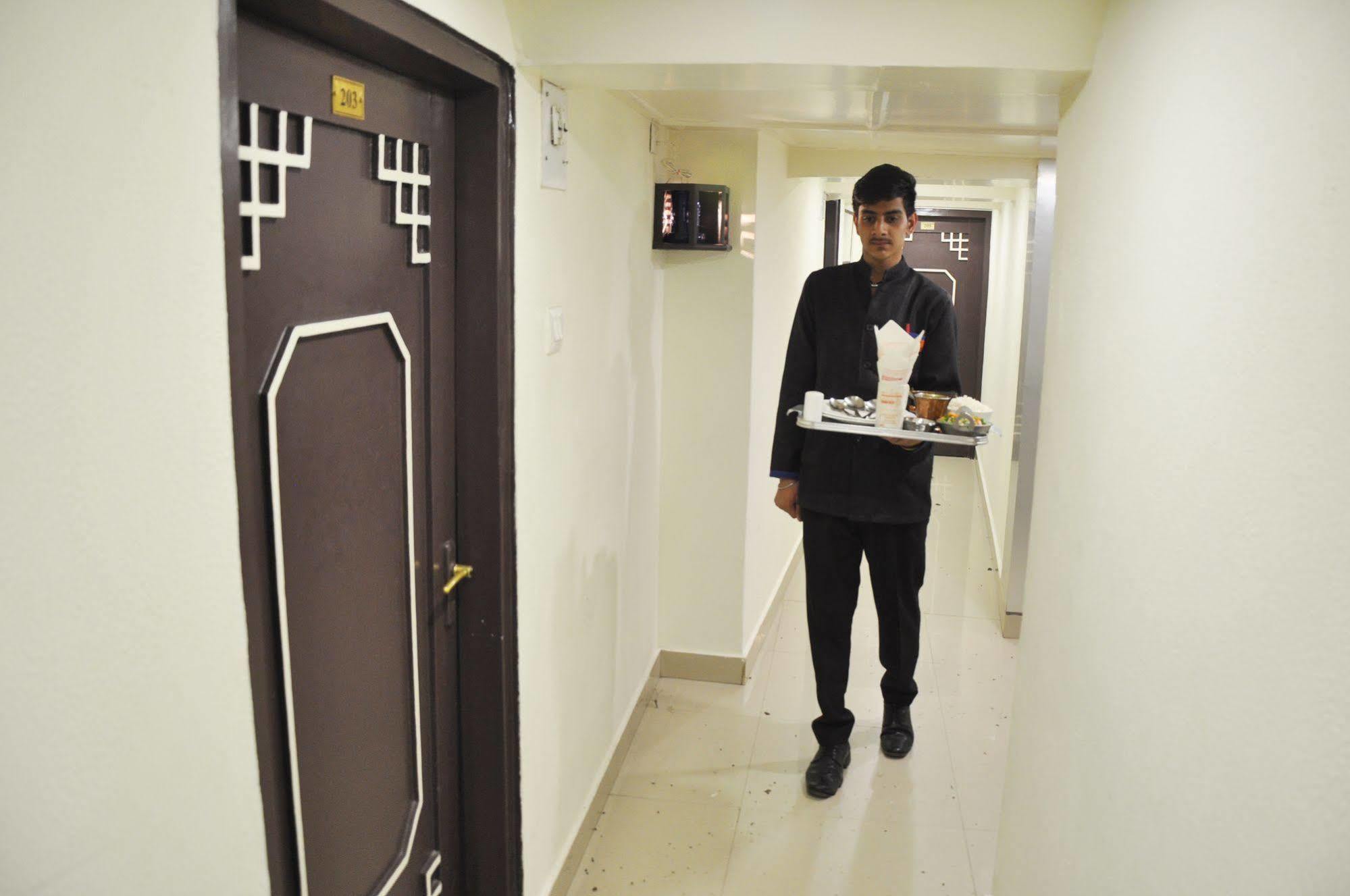Hotel Sidharath Shimla Eksteriør bilde