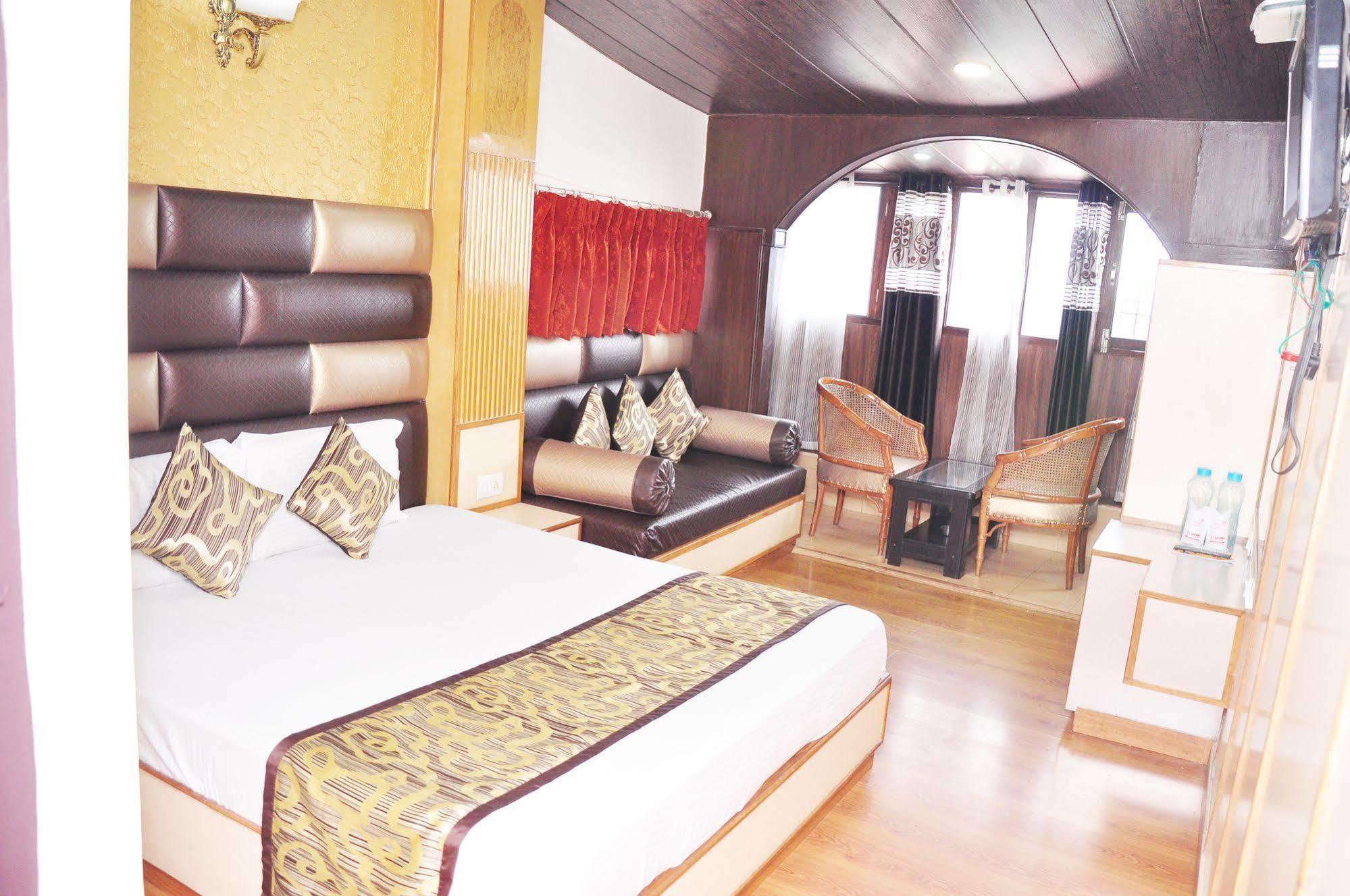 Hotel Sidharath Shimla Eksteriør bilde